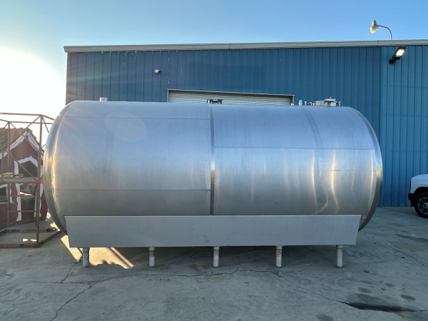 6,000 gallon stainless steel tank sanitary [S29wine6Ksani]