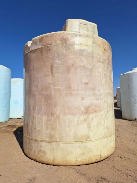 6,500 gallon used polyethylene tank [6500DFI01]